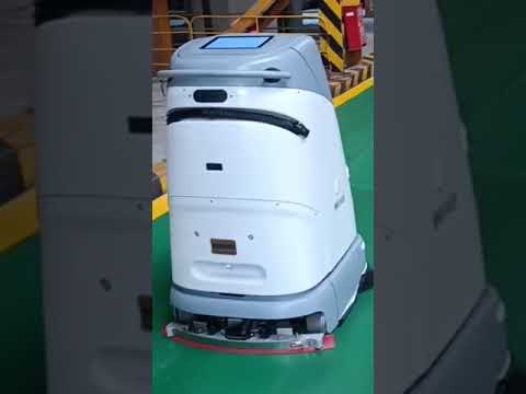 MajEv SC50                                                    autonómny robotický umývací automat